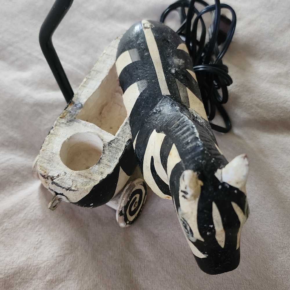 Vintage Zebra Pull Toy Turned Lamp - Picture 4 of 5